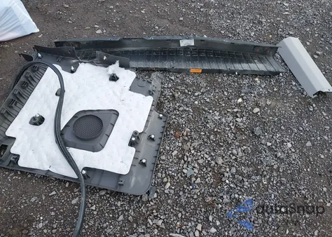 2024 Ford Transit-350 Passenger Van Xl z USA, uszkodzony, nr VIN 1FDAX2C86RKA04659